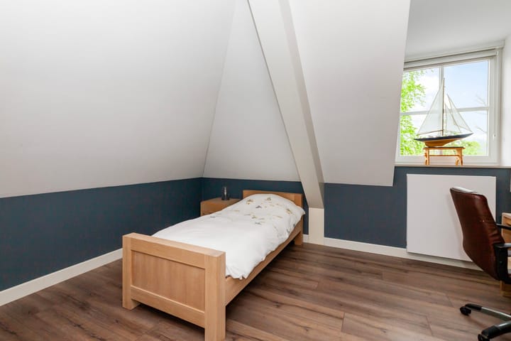 Photo 45 of Oosteinde 37-A