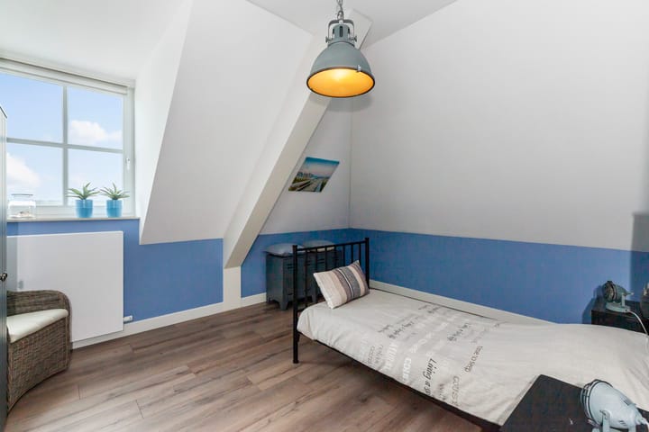 Photo 49 of Oosteinde 37-A