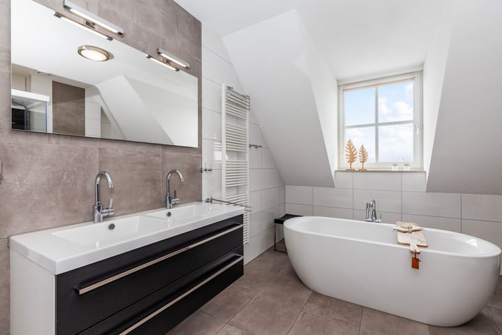 Photo 52 of Oosteinde 37-A