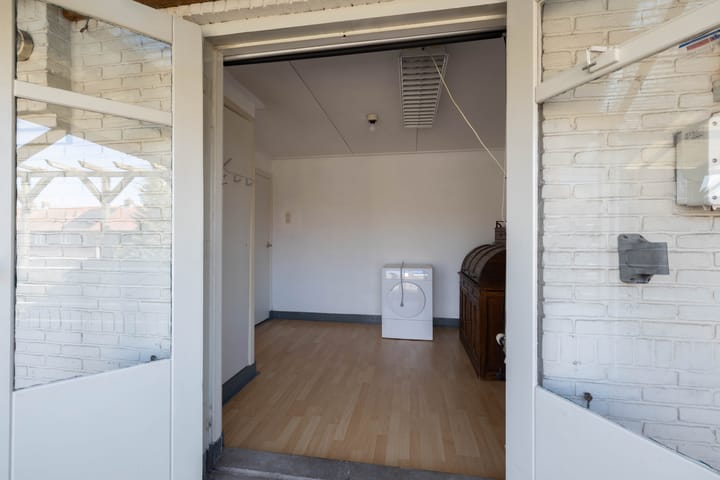 Foto 25 van Rietstraat 235