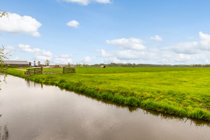 Photo 73 of Oosteinde 37-A