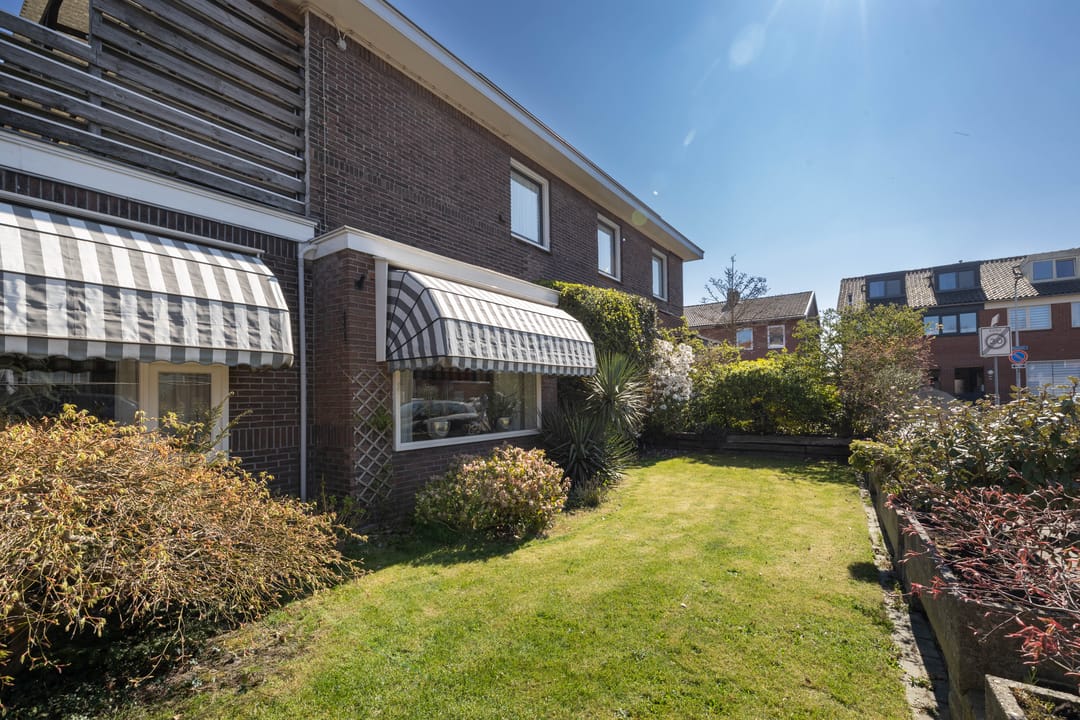 Foto 31 van Rietstraat 235