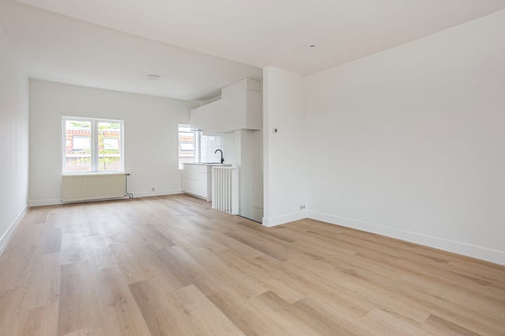 Foto 4 van Minahassastraat 27-B