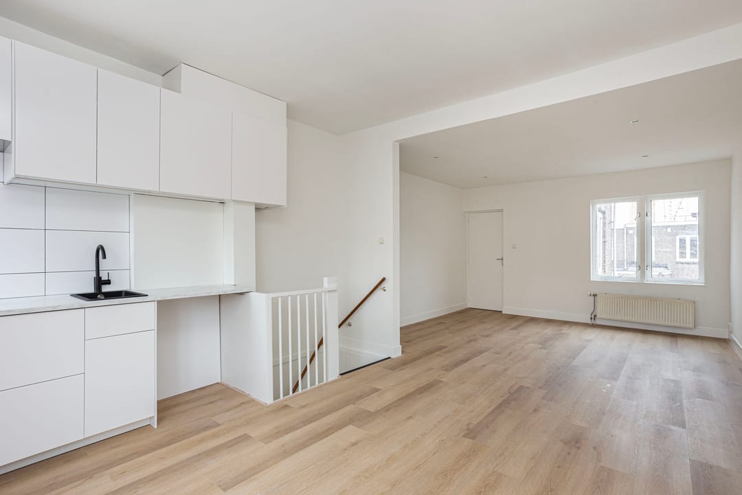 Foto 8 van Minahassastraat 27-B