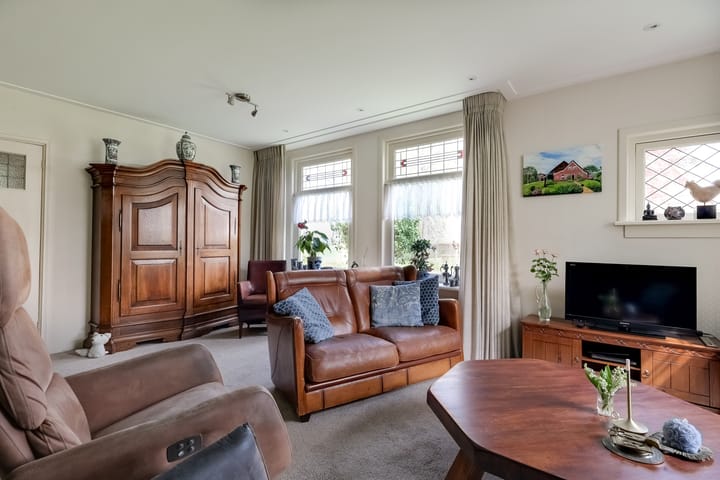 Foto 11 van Westeinderweg 11