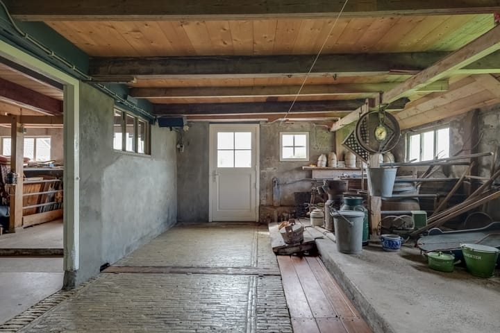 Foto 15 van Westeinderweg 11