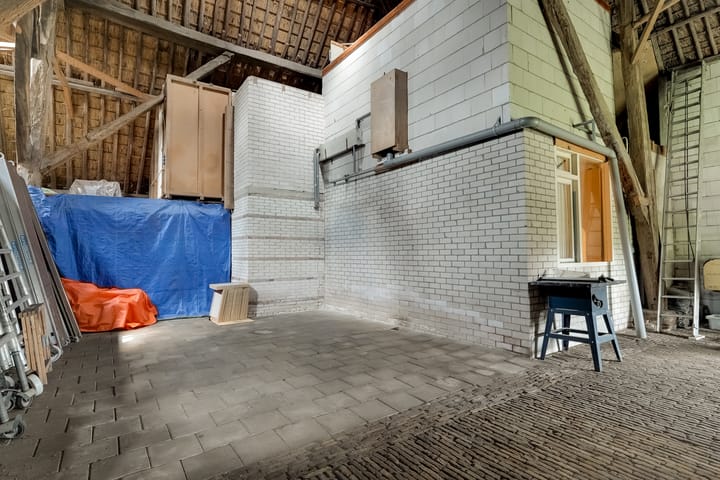 Foto 18 van Westeinderweg 11