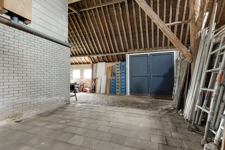 Foto 19 van Westeinderweg 11