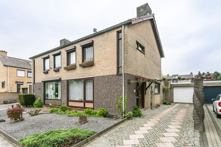 Foto 36 van Erfstraat 20