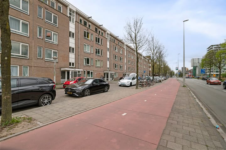 Photo 8 of Haarlemmerweg 485-H