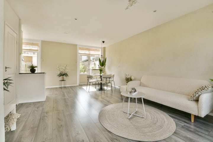 Foto 8 van Meteorenweg 205