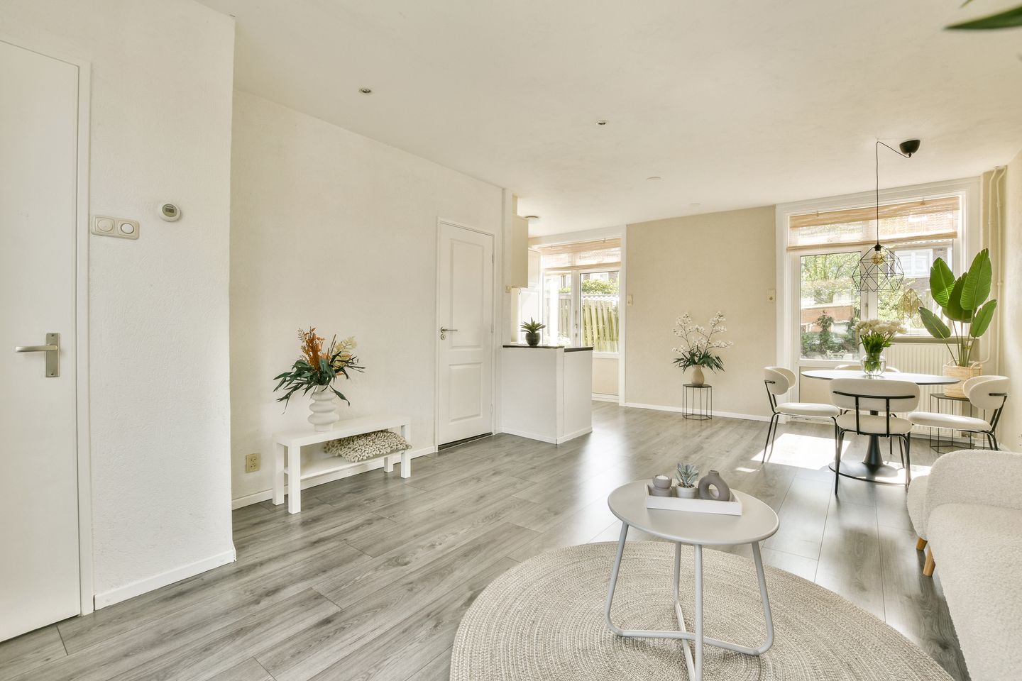 Photo 10 of Meteorenweg 205