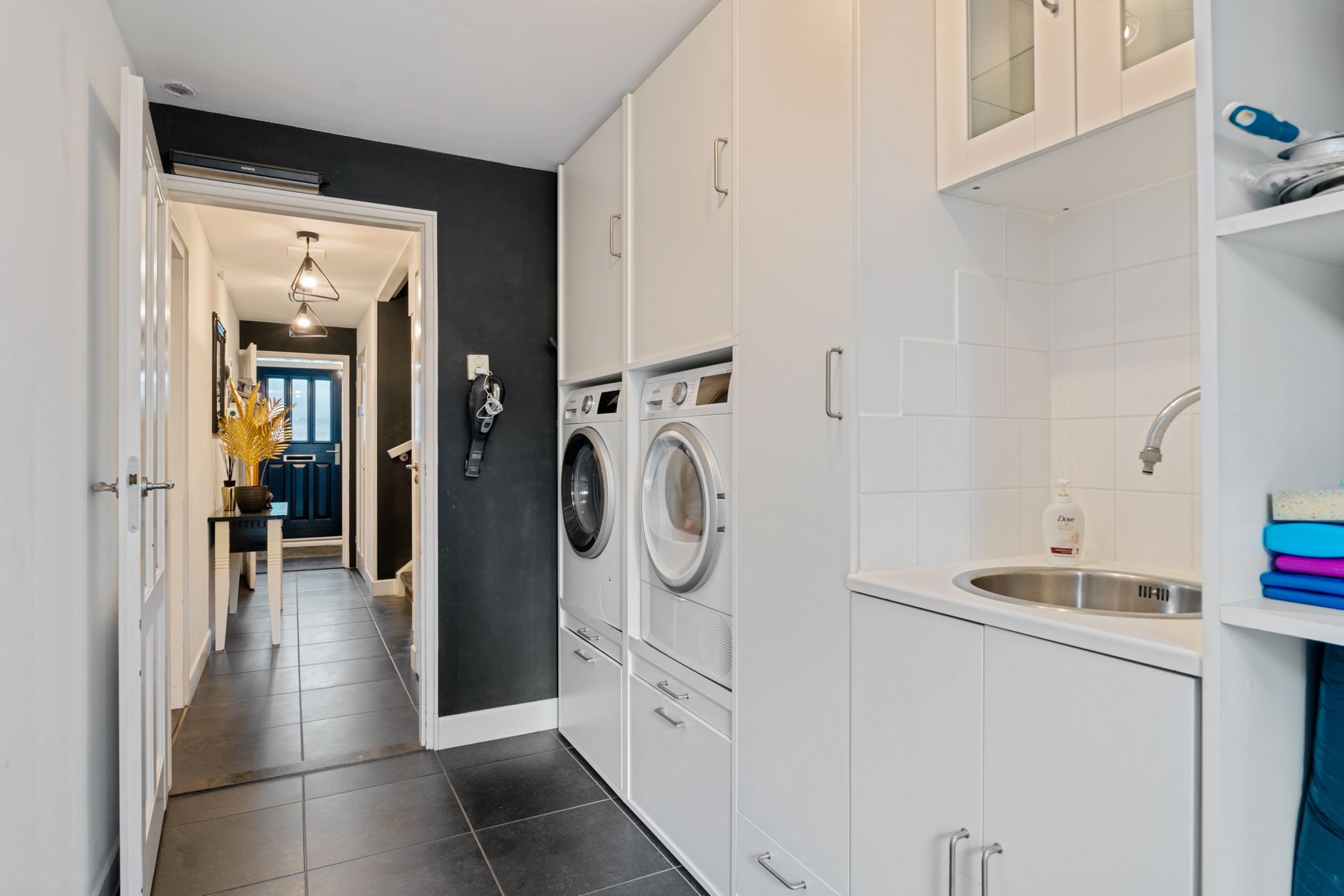 Photo 12 of Van Wijngaardenstraat 48