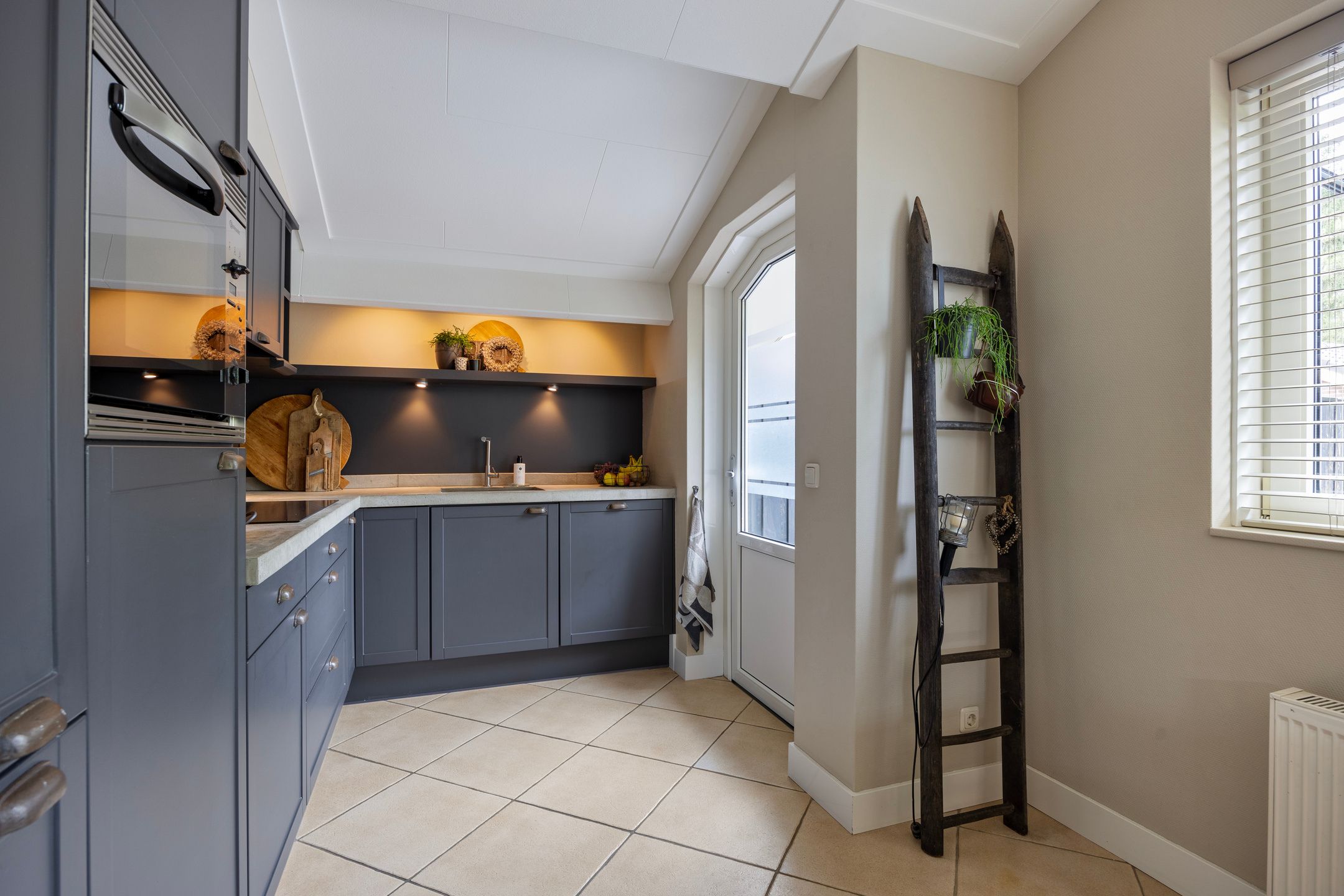 Foto 12 van Nieuwe Prinsenweg 5-1