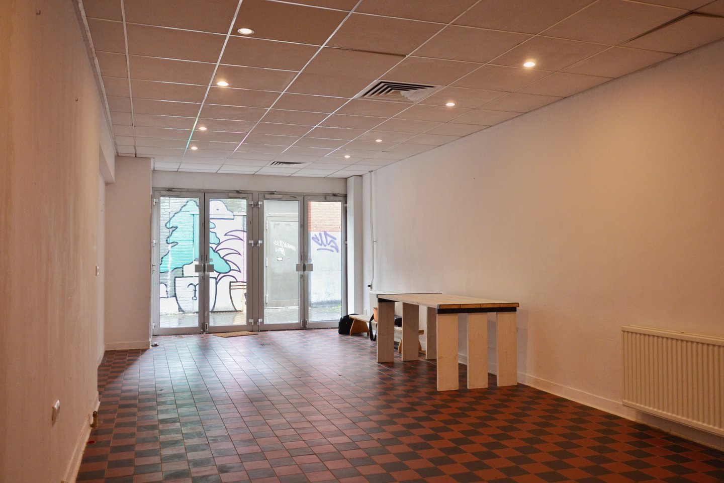 View photo 3 of Uilegats 6