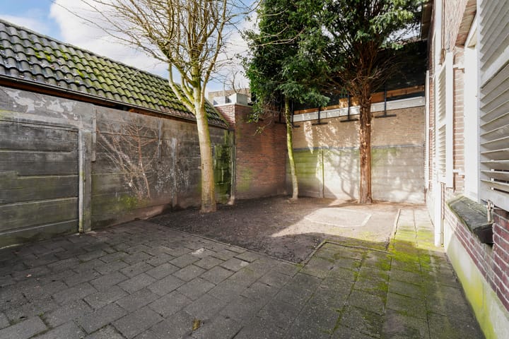 Foto 49 van Stationsstraat 13