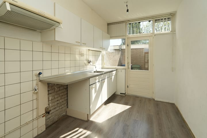 Foto 10 van Marconistraat 139