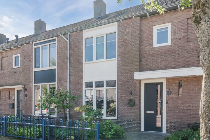 Foto 7 van Den Haas 14