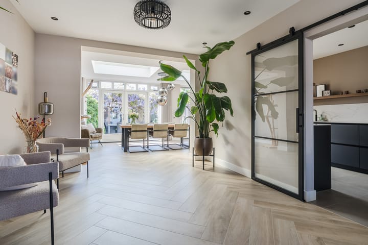 Foto 11 van Den Haas 14