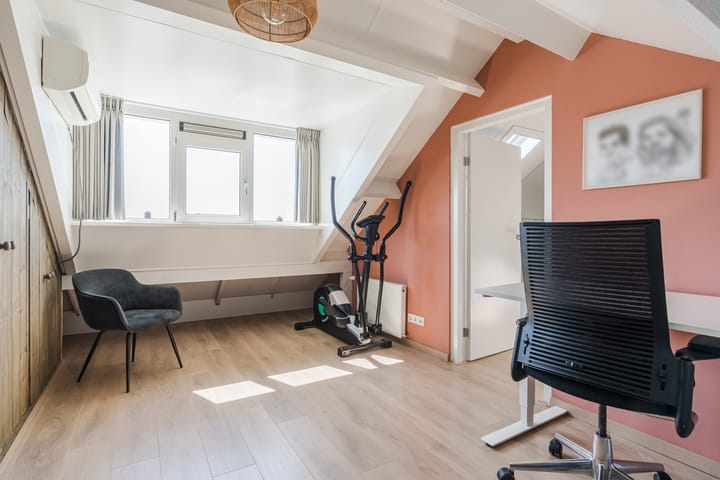 Foto 30 van Den Haas 14