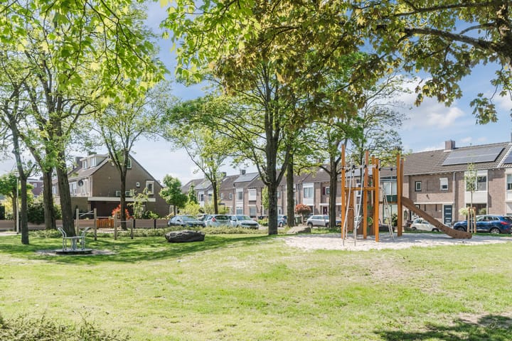 Foto 40 van Den Haas 14