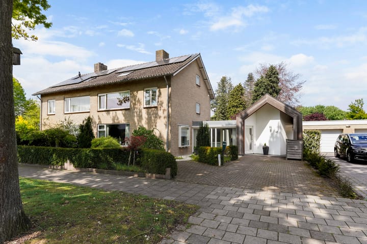 Foto 53 van Woeringenlaan 47