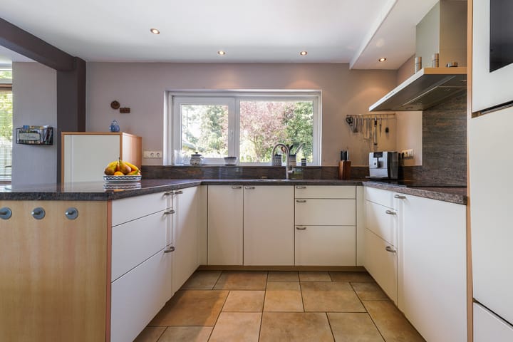 Foto 17 van Woeringenlaan 47