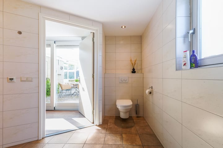 Foto 24 van Woeringenlaan 47