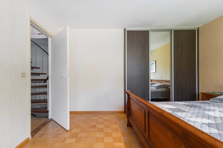 Foto 30 van Woeringenlaan 47