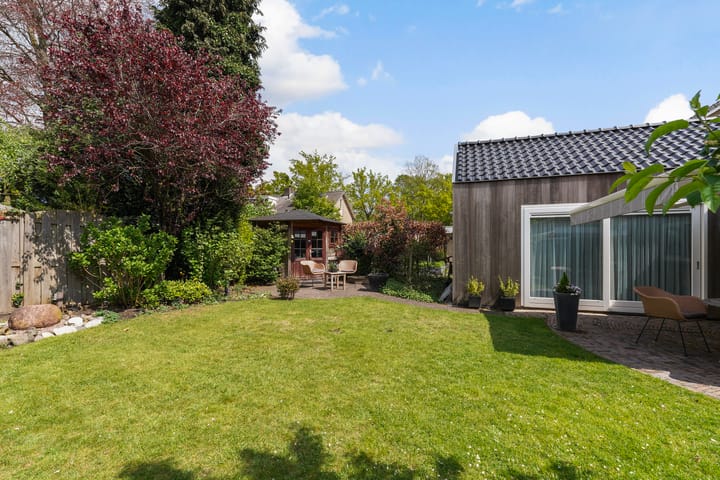 Foto 48 van Woeringenlaan 47