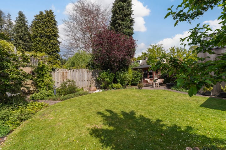 Foto 49 van Woeringenlaan 47