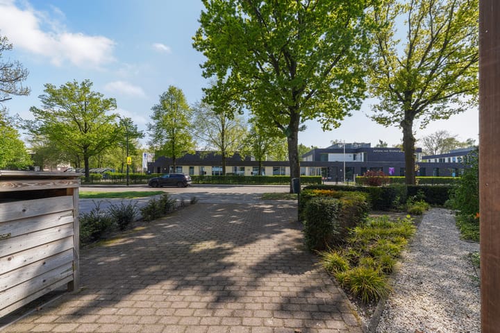 Foto 51 van Woeringenlaan 47