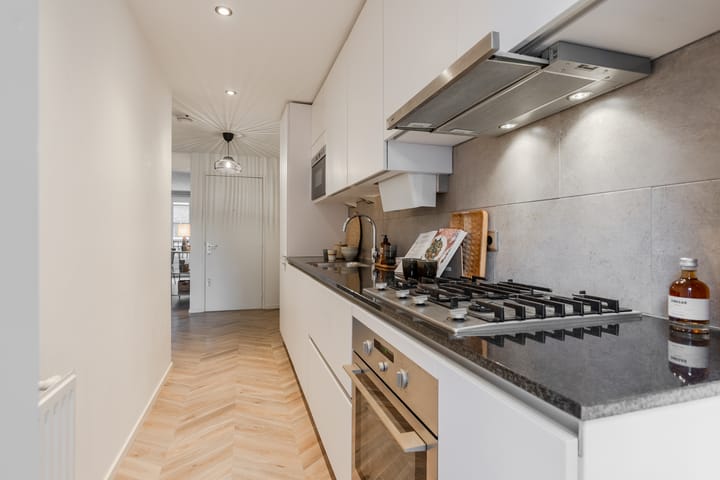 Foto 16 van Staringstraat 32-2