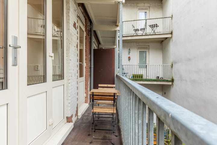 Foto 19 van Staringstraat 32-2