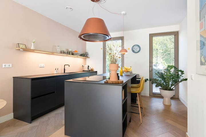 Photo 14 of Pieter Weijstraat 3