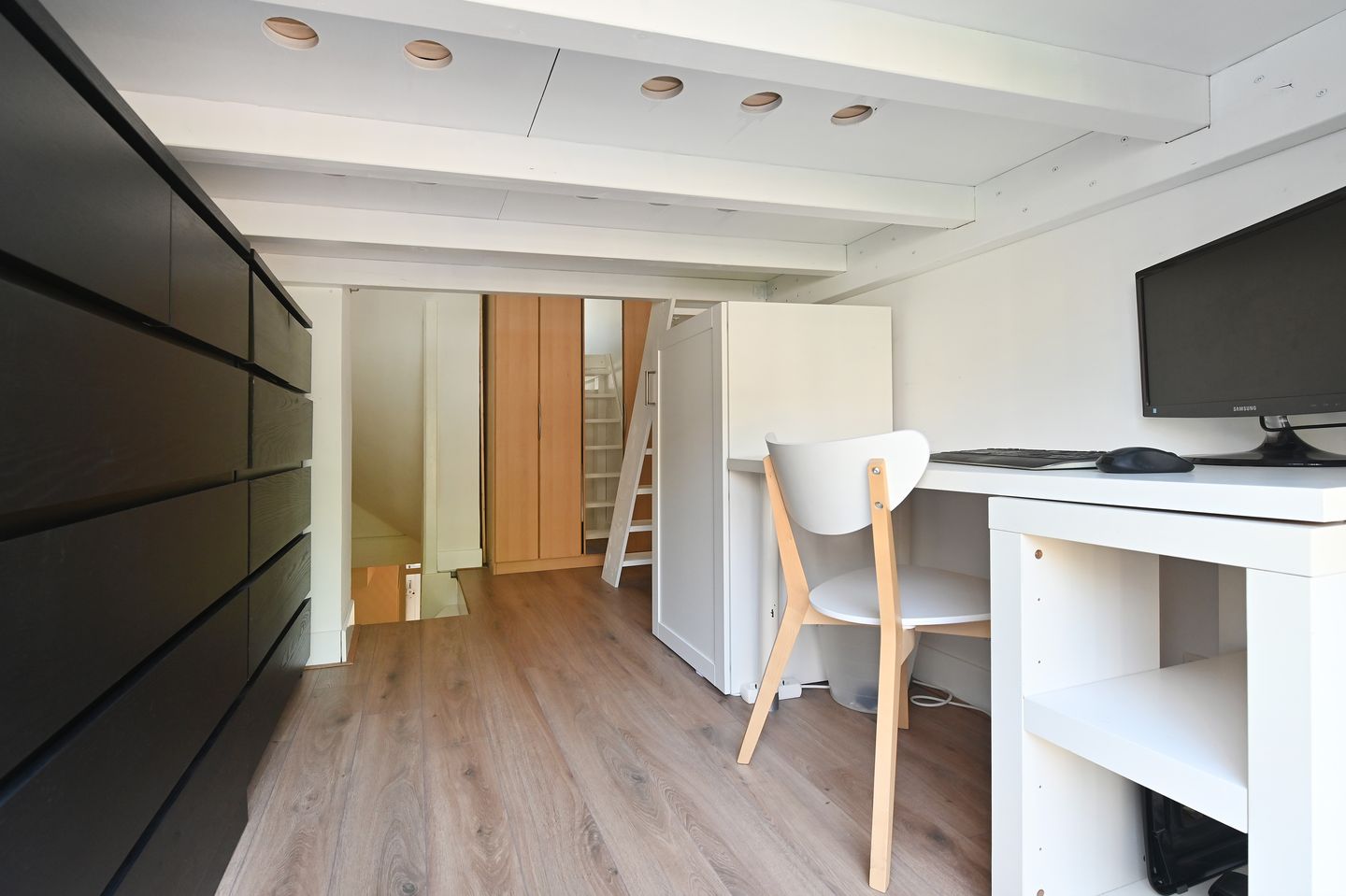 Photo 34 of Miquelstraat 71