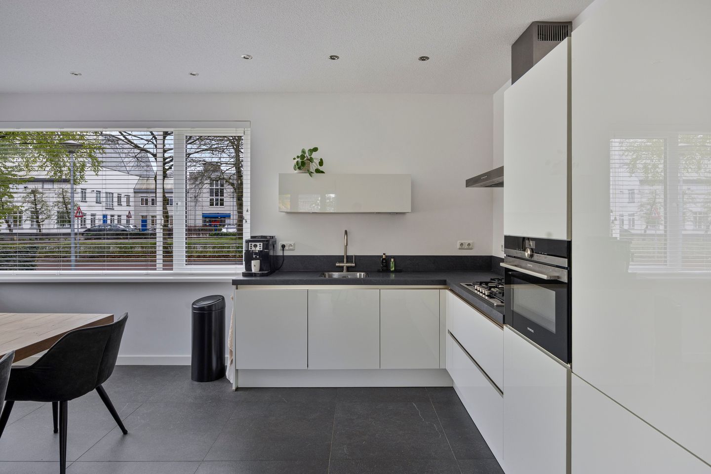 Foto 10 van Kamperweg 6