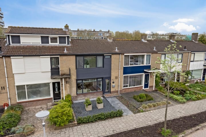 Foto 10 van de Bruynstraat 18