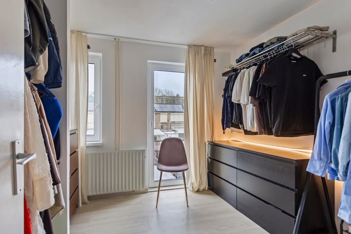 Foto 35 van de Bruynstraat 18