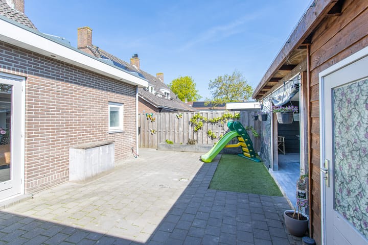 Foto 35 van Hoefstraat 5