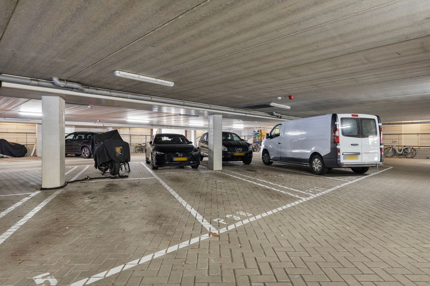 Foto 29 van Johan Hofmanstraat 319