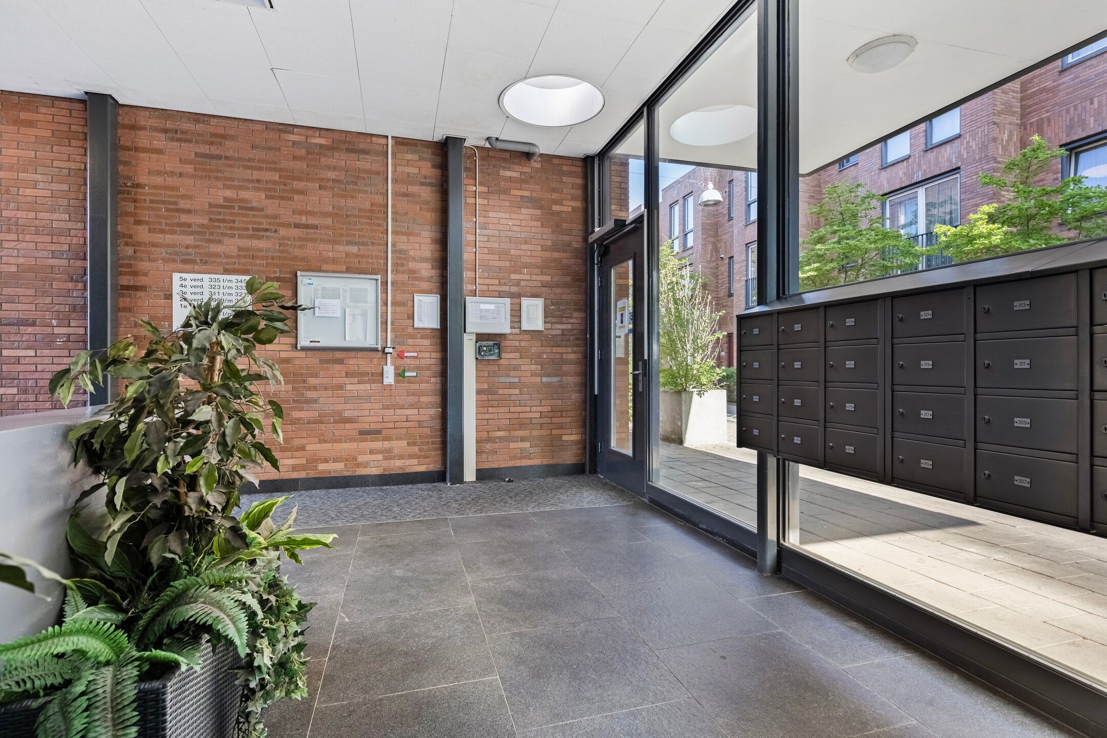 Foto 30 van Johan Hofmanstraat 319