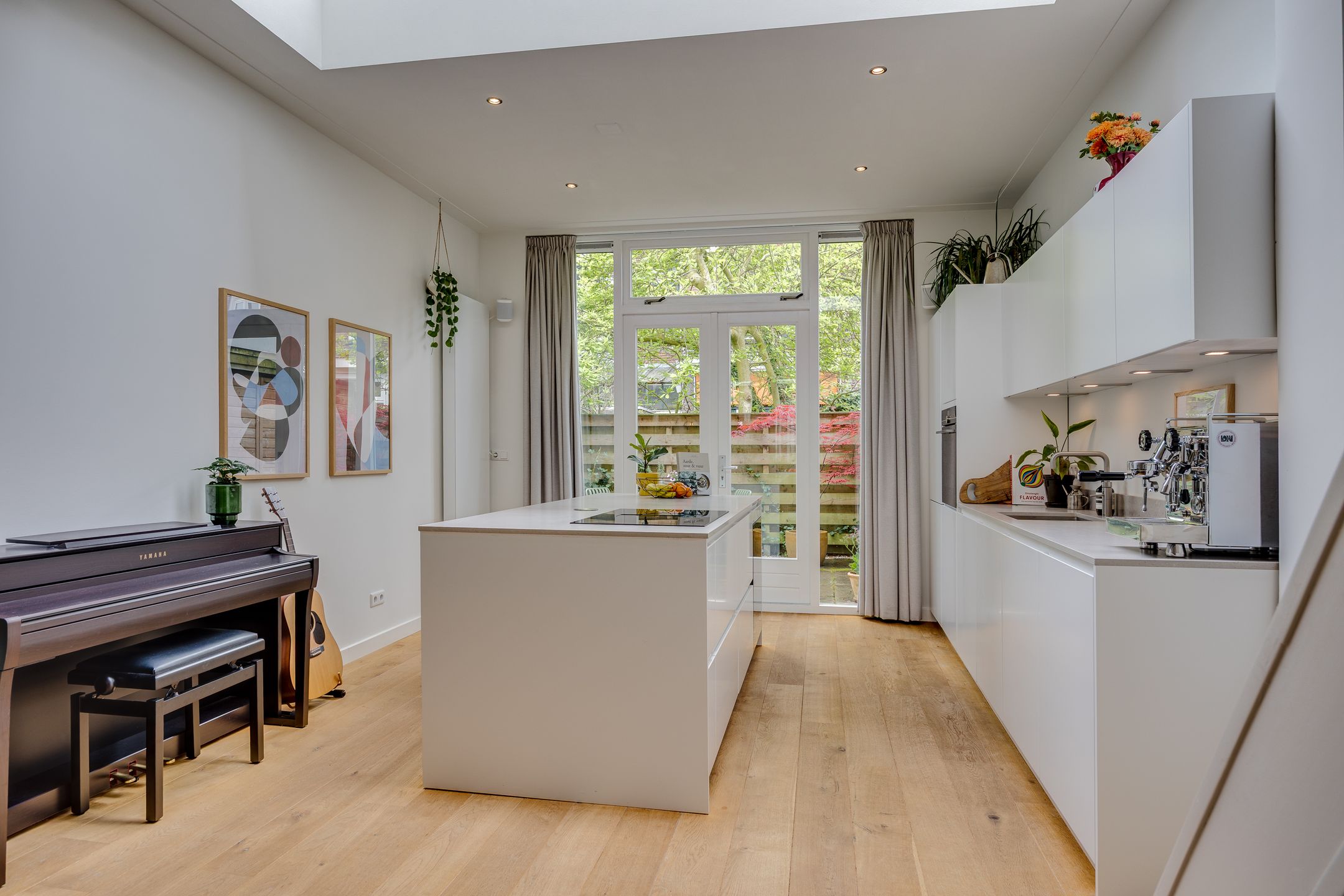 Foto 6 van Roggestraat 25