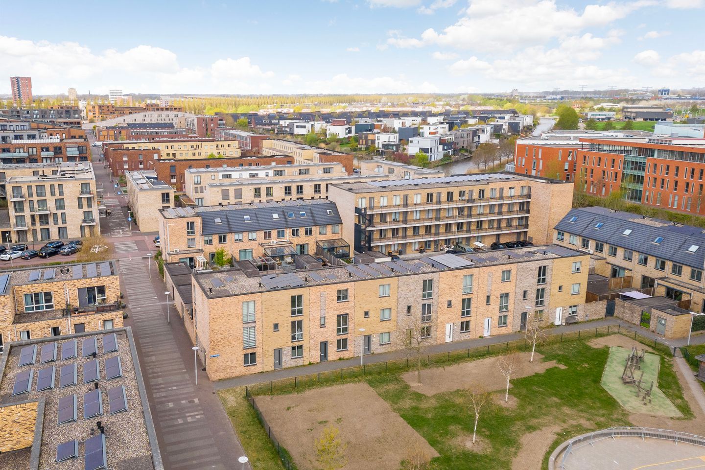 Foto 1 van Benny Goodmanstraat 15