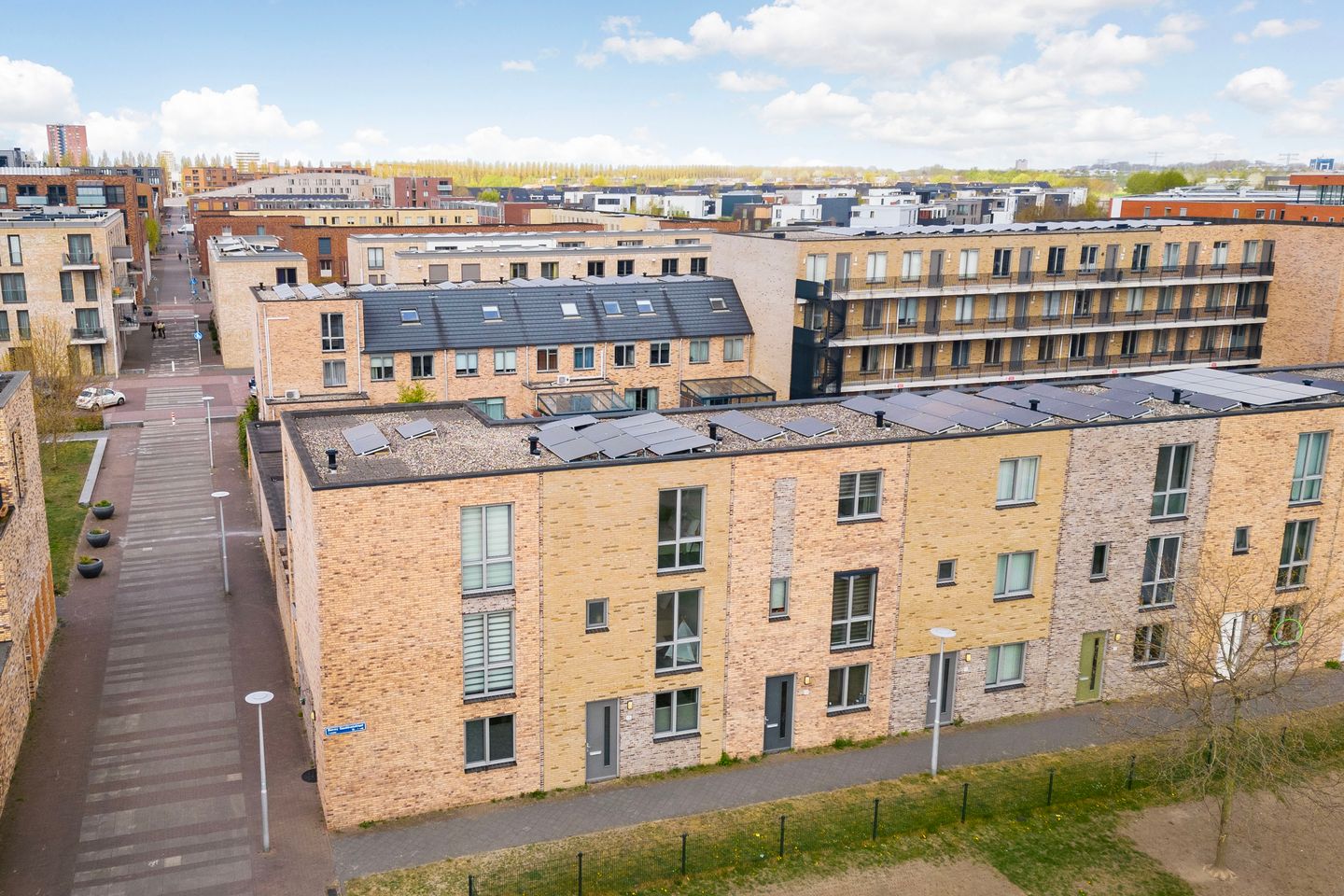 Foto 34 van Benny Goodmanstraat 15