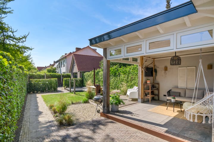 Foto 11 van Julianalaan 32