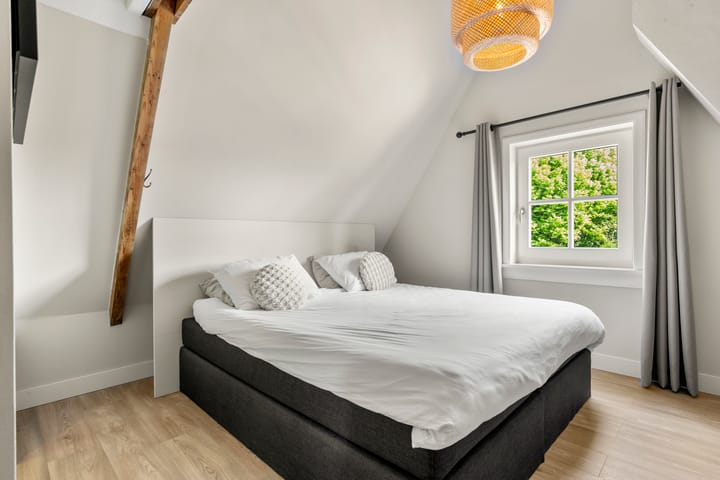 Foto 38 van Julianalaan 32