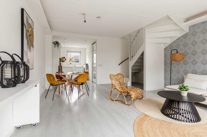 Foto 16 van Balderstraat 18