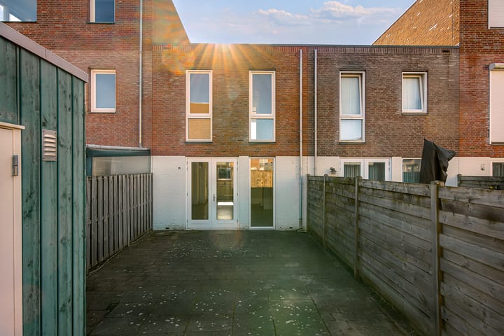 Foto 38 van Balderstraat 18