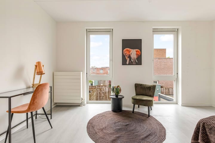 Foto 28 van Balderstraat 18